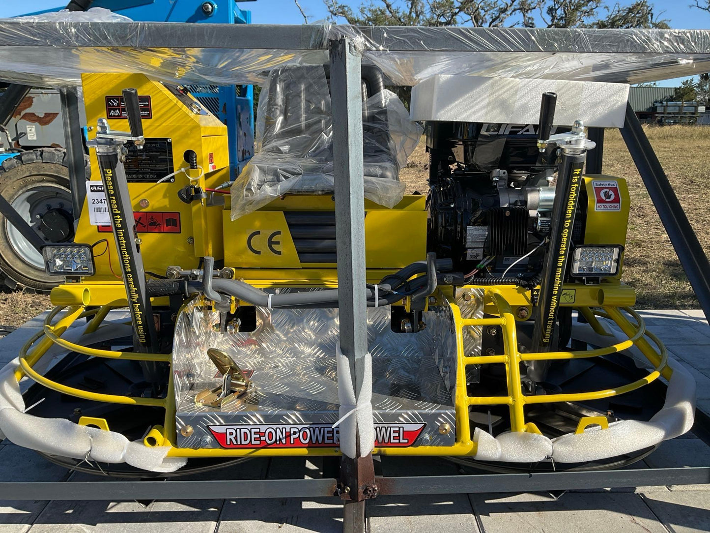 UNUSED RIDE ON POWER TROWEL MODEL 80R 3345, GAS POWERED, APPROX 13 HP 23470