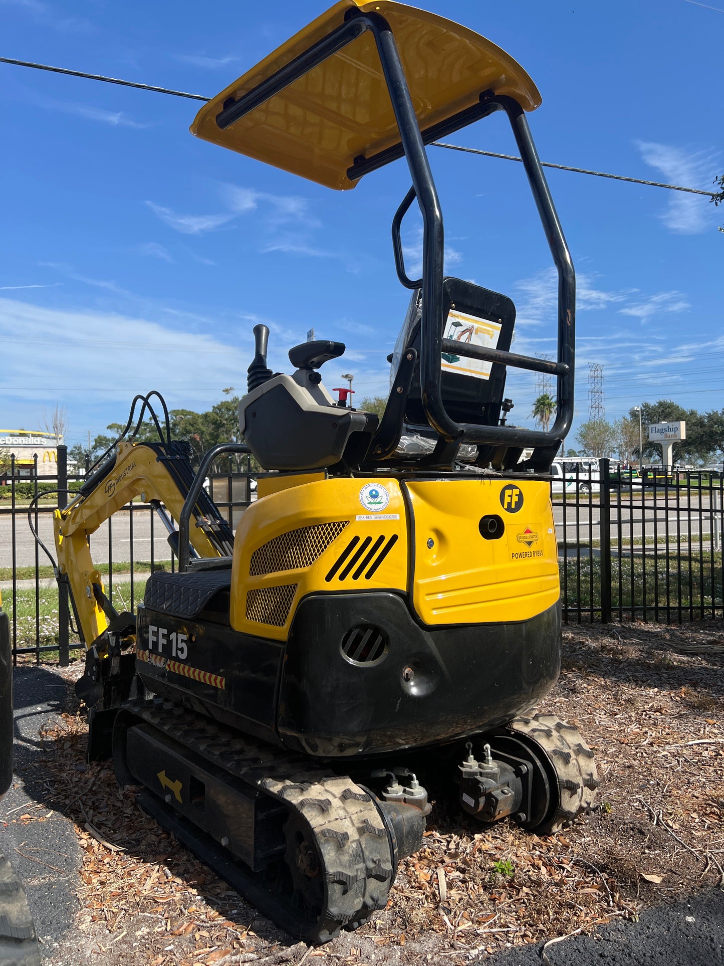 UNUSED 2024 FF INDUSTRIAL FF15 MINI EXCAVATOR, 16" BUCKET, AUX. HYDRAULICS, RUBBER TRACKS, 21241