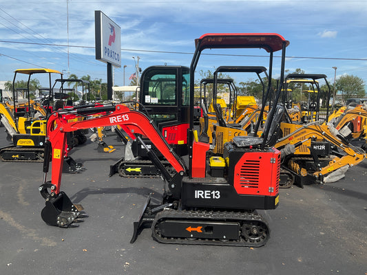 UNUSED 2024 IR MINI EXCAVATOR MODEL IRE13, GAS POWERED,RUBBER TRACKS, BUCKET WITH TEETH , PUSH BLADE, TOOL BOX INCLUDED, 21353