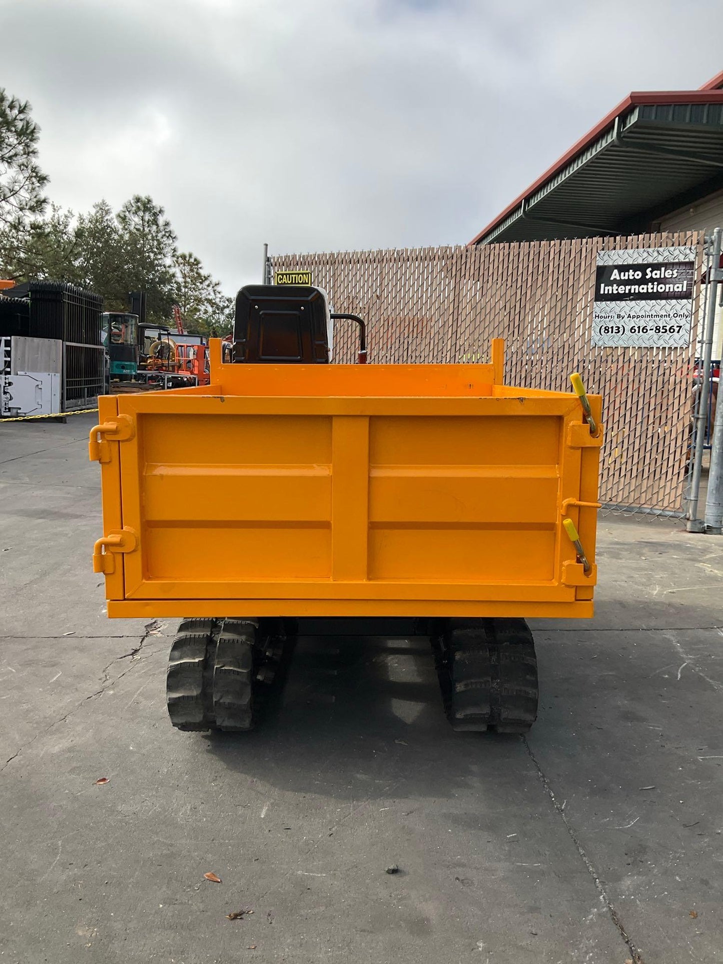 UNUSED 2024 IR CRAWLER DUMPER WITH SEAT TYPE IRD25, GAS POWERED, RUBBER TRACKS, TOOL BOX INCLUDED 22906