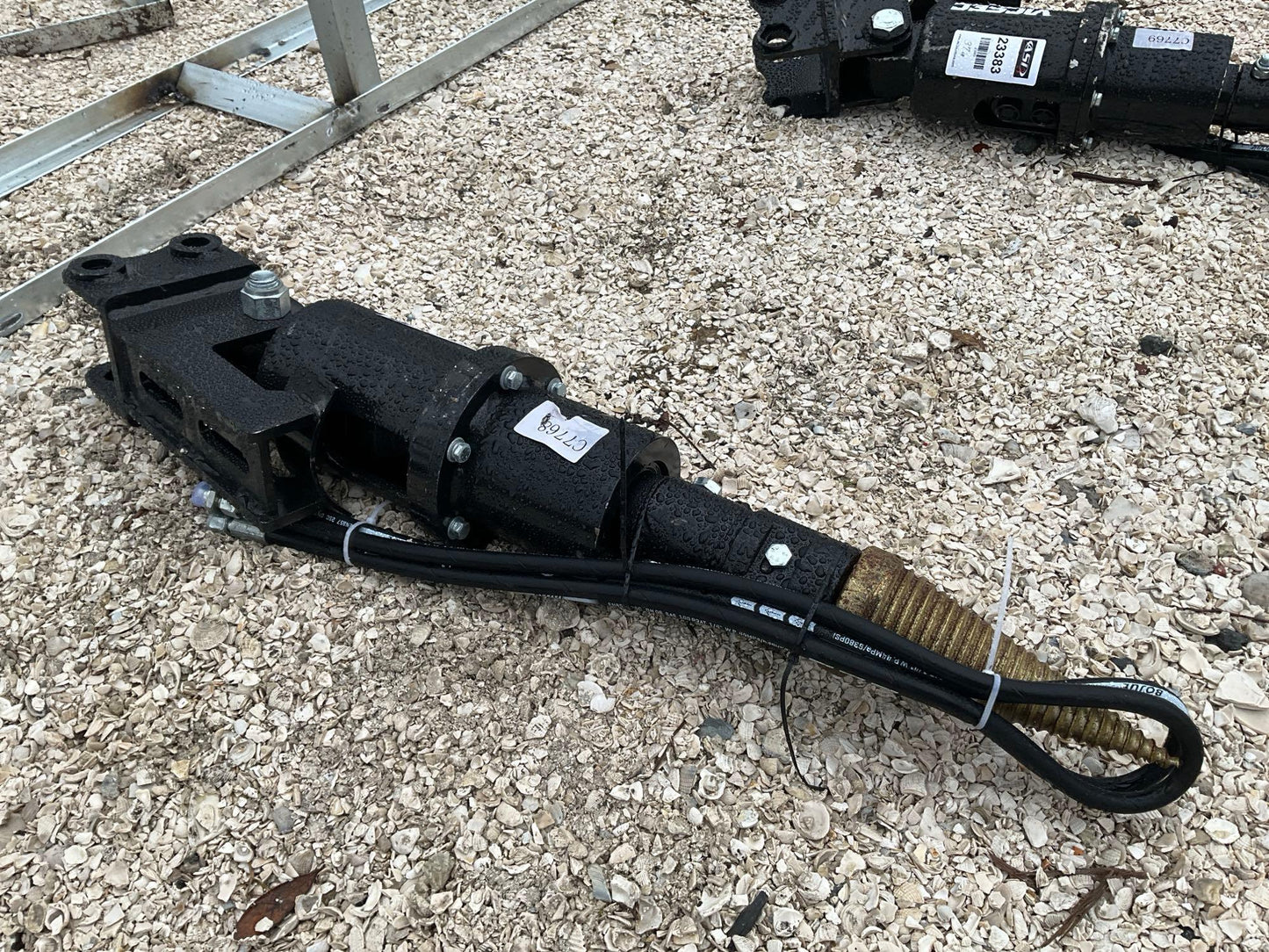 UNUSED 2024 VICSEC HYDRAULIC WOOD DRILL, FITS 1-3TON EXCAVATOR 23382