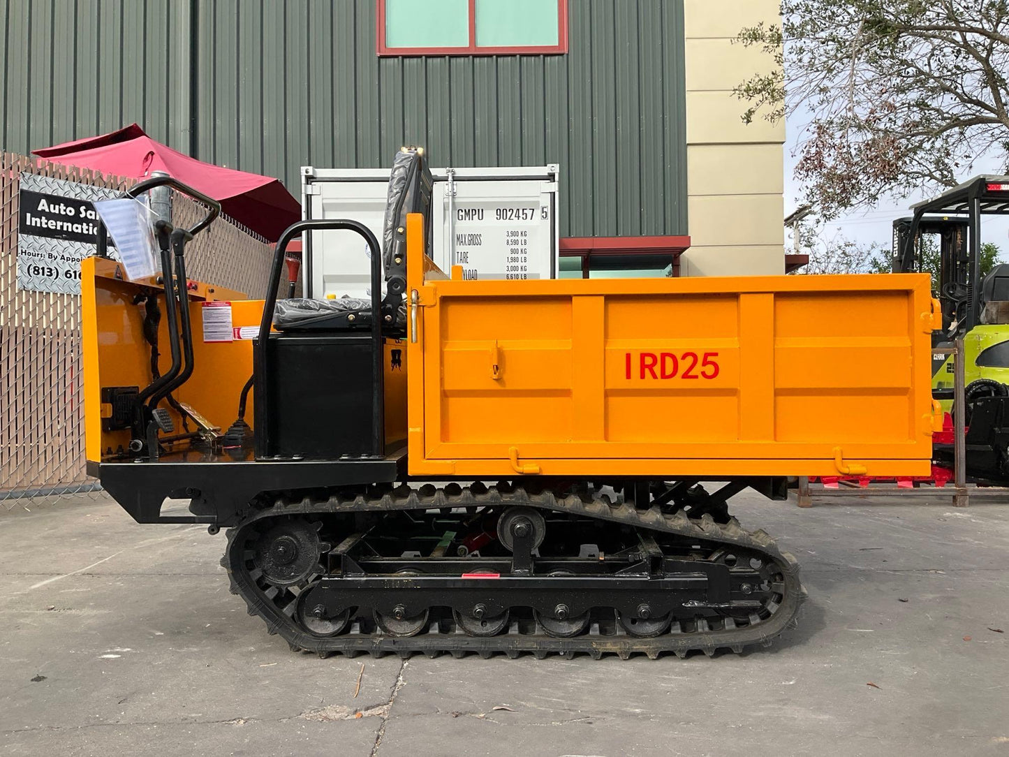 UNUSED 2024 IR CRAWLER DUMPER WITH SEAT TYPE IRD25, GAS POWERED, RUBBER TRACKS, TOOL BOX INCLUDED 22906